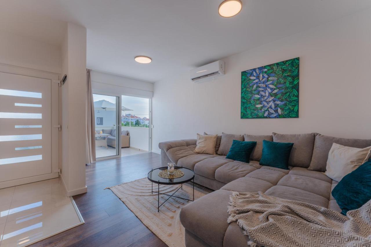Apartment Glamorous Getaway Zadar Exterior photo